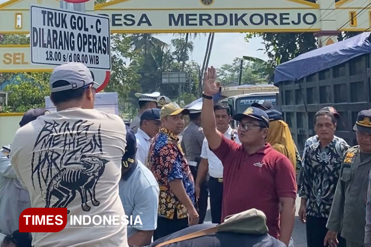 Warga Lega, Truk Galian C di Sleman Kini Hanya Boleh Lewat Siang Hari