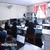 SDN 2 Banjarsengon Praktikan Kelas Digital untuk Mengajar