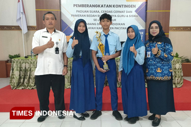 Juara Satu, Tim SMKN 1 Nawangan Kuasai Cerdas Cermat Kabupaten Pacitan 2025