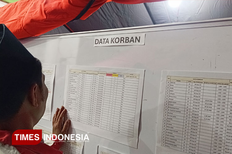 televisi-proses-evakuasi-bangunan-mushala-Ponpes-Al-Khoziny-3.jpg