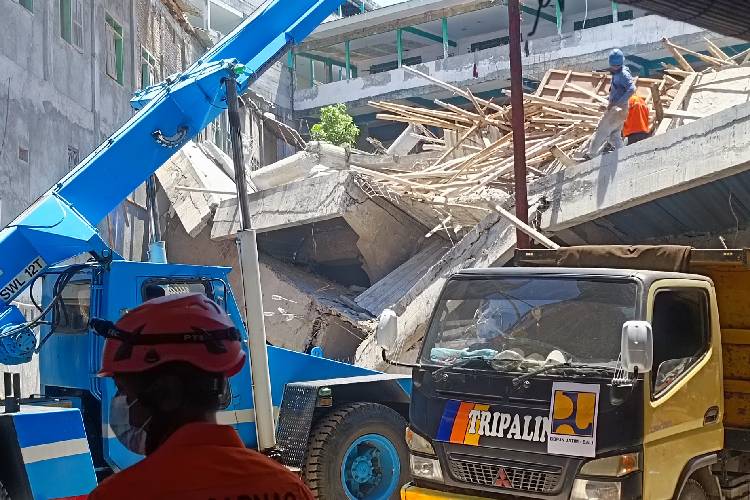 Proses-evakuasi-korban-b.jpg