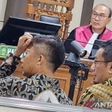 Mantan Pj Bupati Cilacap Didakwa Korupsi Rp237 Miliar