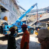 Sebelum Menggunakan Alat Berat, Basarnas Sudah Lakukan Fase Ini Evakuasi Korban Ponpes Al Khoziny