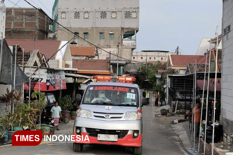 Jenazah ke-11 Berhasil Dievakuasi dari Reruntuhan Ponpes Al-Khoziny