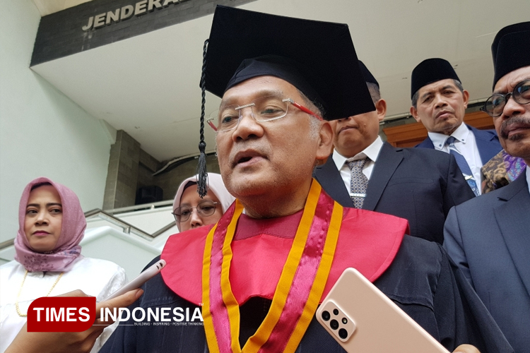 Menteri Haji dan Umroh Gus Irfan Usulkan Pembagian Kuota Haji Per Provinsi