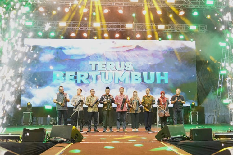 Pasar-Rakyat-2.jpg