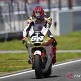 Mario Aji Terpuruk di Latihan Bebas Moto2 Mandalika
