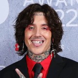 Oliver Sykes dari Bocah Kreatif hingga Ikon Musik Alternatif BMTH