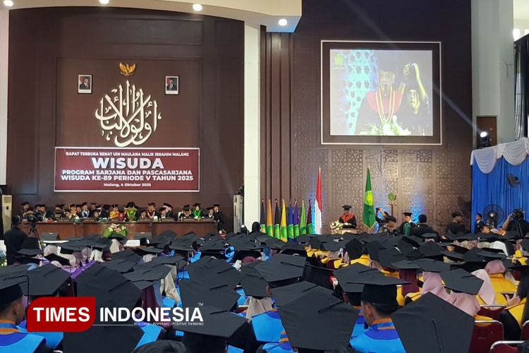 Rektor UIN Malang Pesan Lulusan Wisuda 2025 untuk Bijak Bermedia Sosial