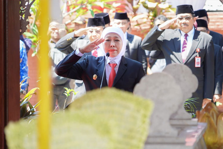 Gubernur-Jatim-Khofifah-RMTA-Soerjo-3.jpg