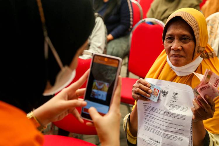 Pemkot Surabaya Imbau Warga Tertib Adminduk, Bisa Akses Layanan Publik Lebih Mudah