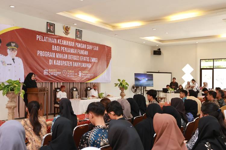 Ipuk-Fiestiandani-Azwar-Anas-b.jpg