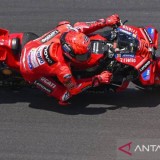 Marc Marquez Kemungkinan Alami Patah Tulang Bahu Usai Jatuh di MotoGP Mandalika