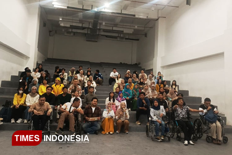 Omah-Gembira-dalam-rangka-Hari-Bahasa-Isyarat-Internasional--2025-v3.jpg