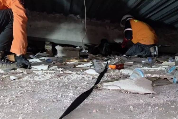 Update Pencarian Hari ke-7, 27 Santri Ponpes Al Khoziny Masih Hilang