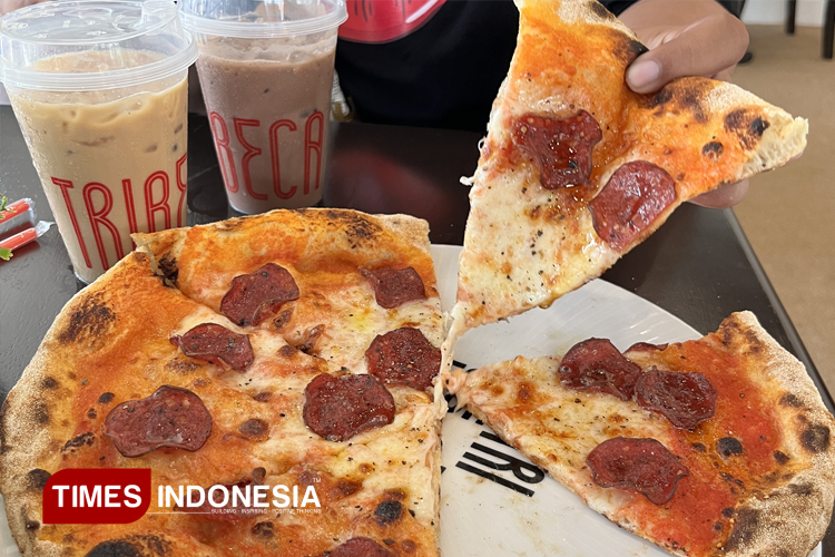 Salah satu menu pizza dari Tribeca Malang. (Foto: Rizky Kurniawan Pratama/TIMES Indonesia)