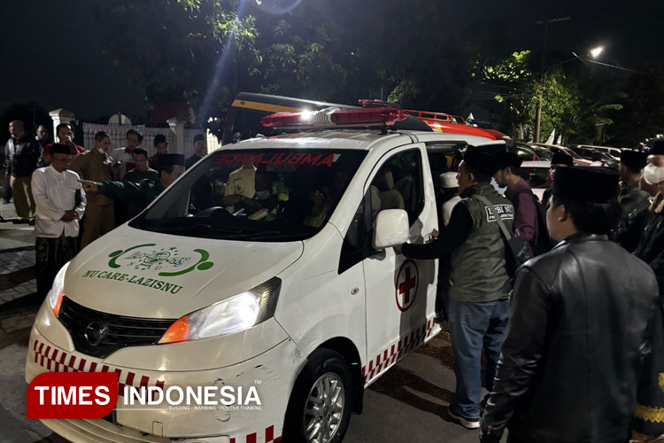 Ketua LPBI NU Jatim, Syaiful Amin, mengatakan pihaknya memberikan penghormatan terakhir dengan membantu proses mulai dari pemulasaran, menyalatkan, hingga mengantar jenazah sesuai permintaan keluarga. (Foto: Zisti Shinta/TIMES Indonesia)