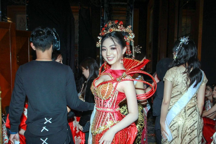 Angeline-Virginia-Wong-a.jpg