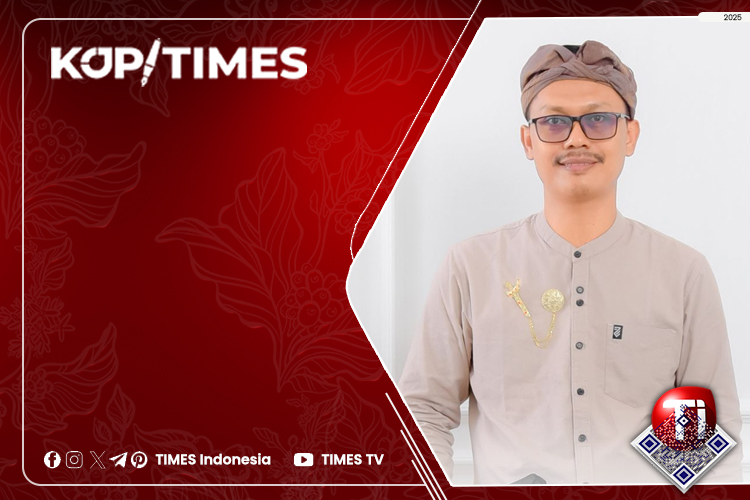 Lukman Santoso Az, Bergiat di Pusat Studi Agama dan Negara Fakultas Syariah UIN Ponorogo.