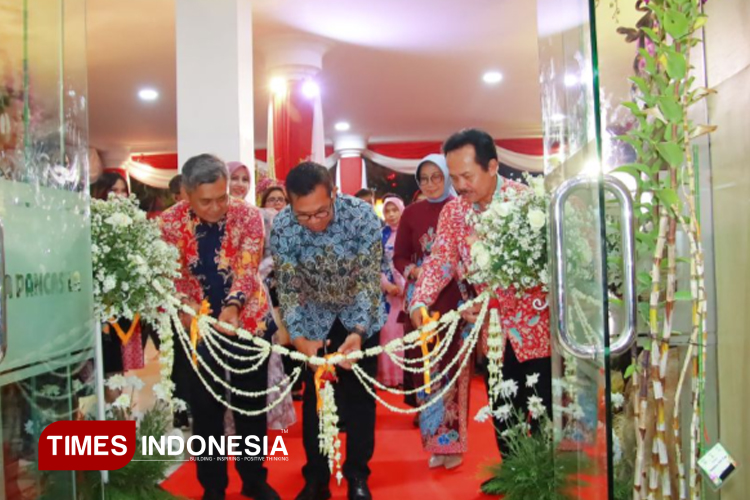 Anggrek Langka Jadi Incaran di Batu Shining Orchid Week