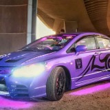 Bikin Mobil Lebih Keren dengan Stiker Custom