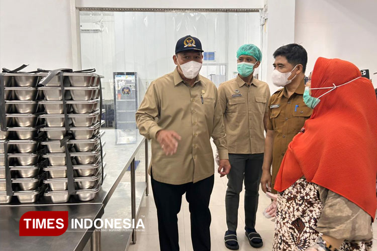 Anggota DPR RI Puji Fasilitas dan Higienitas Dapur SPPG Nikmat Barokah