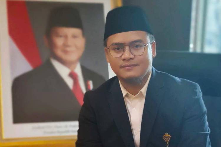 Kemenhaj: Waspadai Tawaran Haji Tanpa Antre