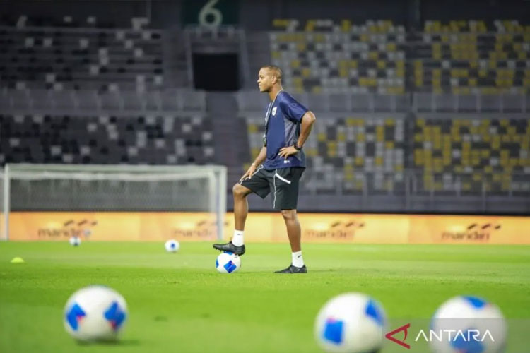 Kluivert: Tak Ada Ruang untuk Kesalahan, Indonesia Harus Sempurna di Jeddah