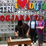 Taman dan Gapura Bakpia Pathuk Diresmikan, Simbol Baru Ikonik Kuliner Kota Yogyakarta