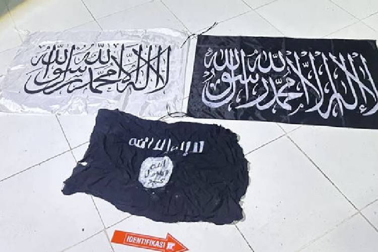 Densus 88 Amankan Empat Orang Terduga Pendukung ISIS