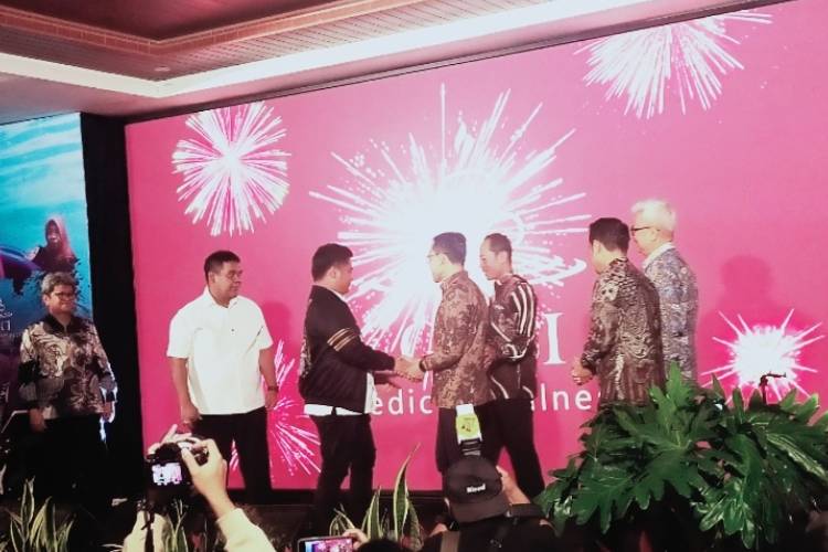 Gandeng RSUD dr Soeselo, Bupati Tegal Launching Festival Hidrowellness