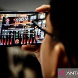 Dana Asing Kabur dari Bursa? OJK Yakin Hanya Efek Sementara