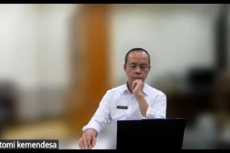 Kepala Badan Pengembangan Sumber Daya Manusia dan Pemberdayaan Masyarakat Desa dan Daerah Tertinggal Kemendes PDT Agustomi Masik. (FOTO: Tangkapan Layar ANTARA/Tri Meilani Ameliya)