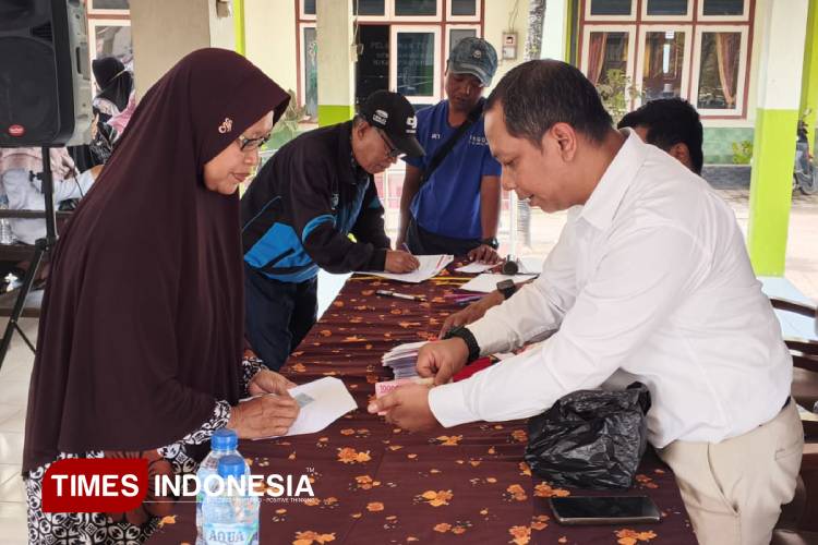 99 Guru Ngaji di Dukuh Dempok Terima Dana Insentif dari Pemkab Jember