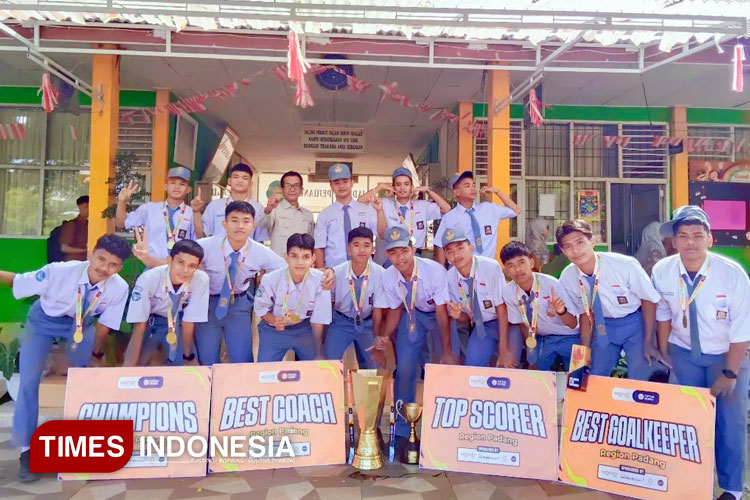 SMAN-14-Padang.jpg