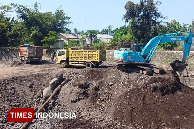 Antisipasi Banjir, Pemkab Banyuwangi Genjot Normalisasi Dam Garit Alasmalang