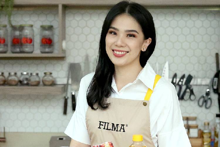 Mengenal Chef Davina, yang Heboh Kasus Foto Siomaynya Dicatut