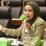 Bahlil Ditegur DPR: E10 Jangan Jadi Alibi Impor Etanol!
