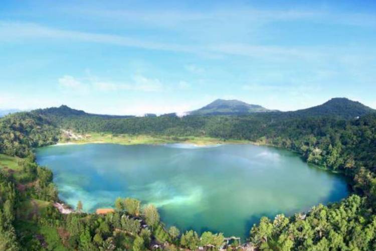 Danau Linow, Permata Berwarna di Jantung Tomohon