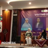 Visiting Lecture Ajak Mahasiswa Unira Malang Peka Diri dan Reflektif