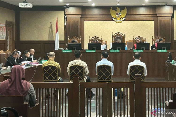 Empat Pejabat Pertamina Didakwa Korupsi Rp285 Triliun