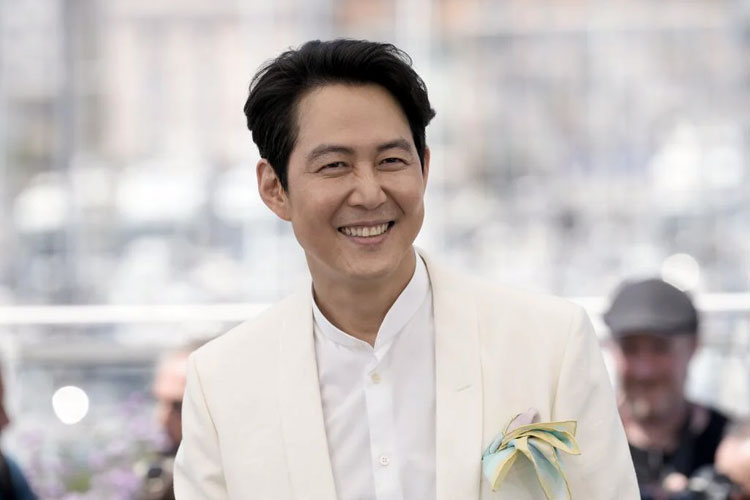 Lee Jung Jae Aktor Korea Pertama yang Raih Charlie Chaplin Awards