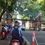 Viral Penyeberangan di Jembatan Bendungan Lahor Karangkates Blitar-Malang Berlakukan Tarif, Warganet Malang Protes