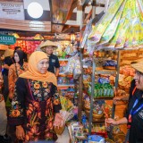 Khofifah Buka PRJ Surabaya 2025, Optimistis Katrol Pertumbuhan Ekonomi Inklusif
