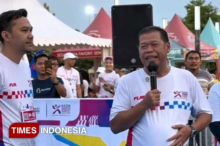 Bupati Majalengka, H Eman Suherman dan Ketua Kadin Majalengka Rd Hendrian Suryanatagara. (FOTO: Jaja Sumarja/TIMES Indonesia)