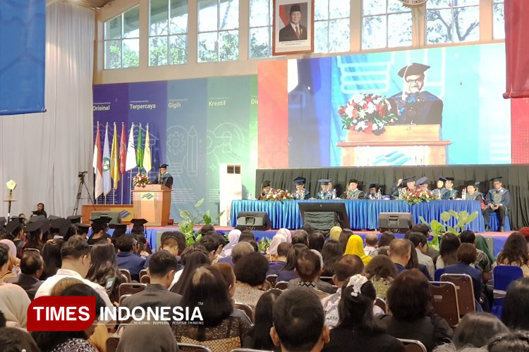 Rektor Tekankan Etika, Inovasi Hingga Penggunaan AI kepada Lulusan Universitas Ma Chung
