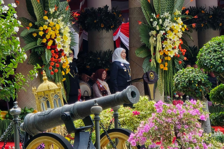 Upacara-HUT-ke-80-Provinsi-Jatim-2.jpg
