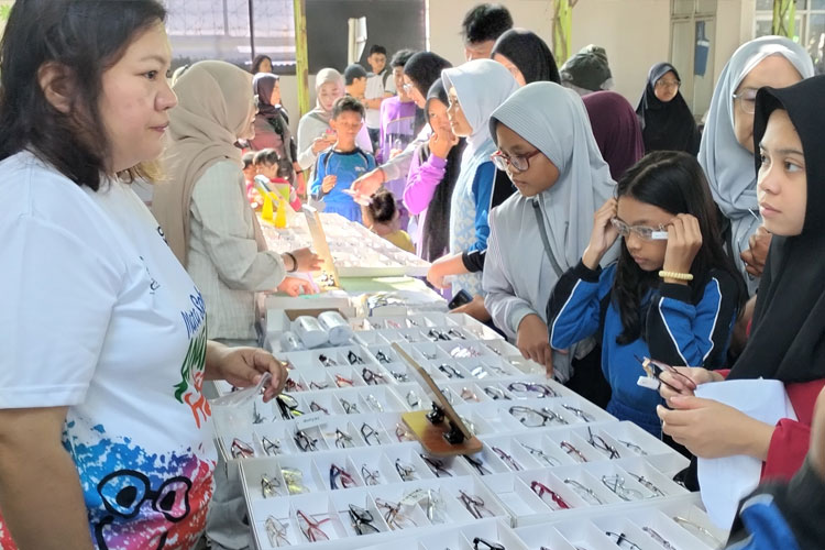 pemeriksaan-mata-gratis-Kota-Malang-3.jpg