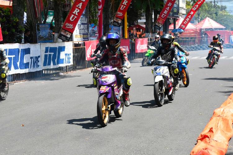Tak Punya Sirkuit Resmi, Pembalap Bondowoso Harus Latihan ke Luar Daerah
