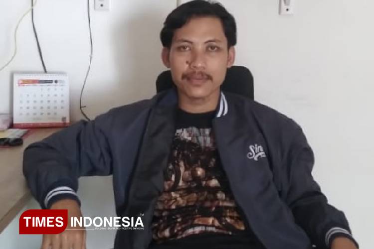 Pegiat Rumah Perjuangan 145 Pangandaran Dede Adiana (FOTO : Syamsul Ma'arif/TIMES Indonesia)